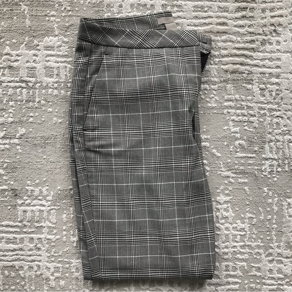Pants - Picture 5 of 7